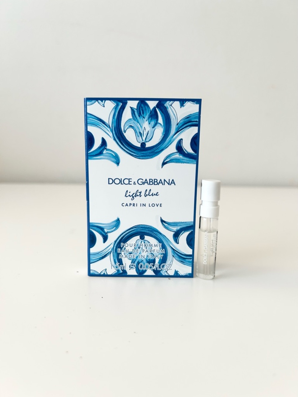 🌸DOLCE&GABBANA Light Blue Capri in Love Pour Homme EDP Vial Spray Sample 1.5mL